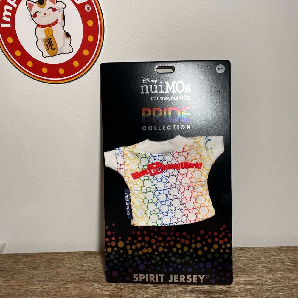 Walt Disney World Nuimos Pride Spirit Jersey